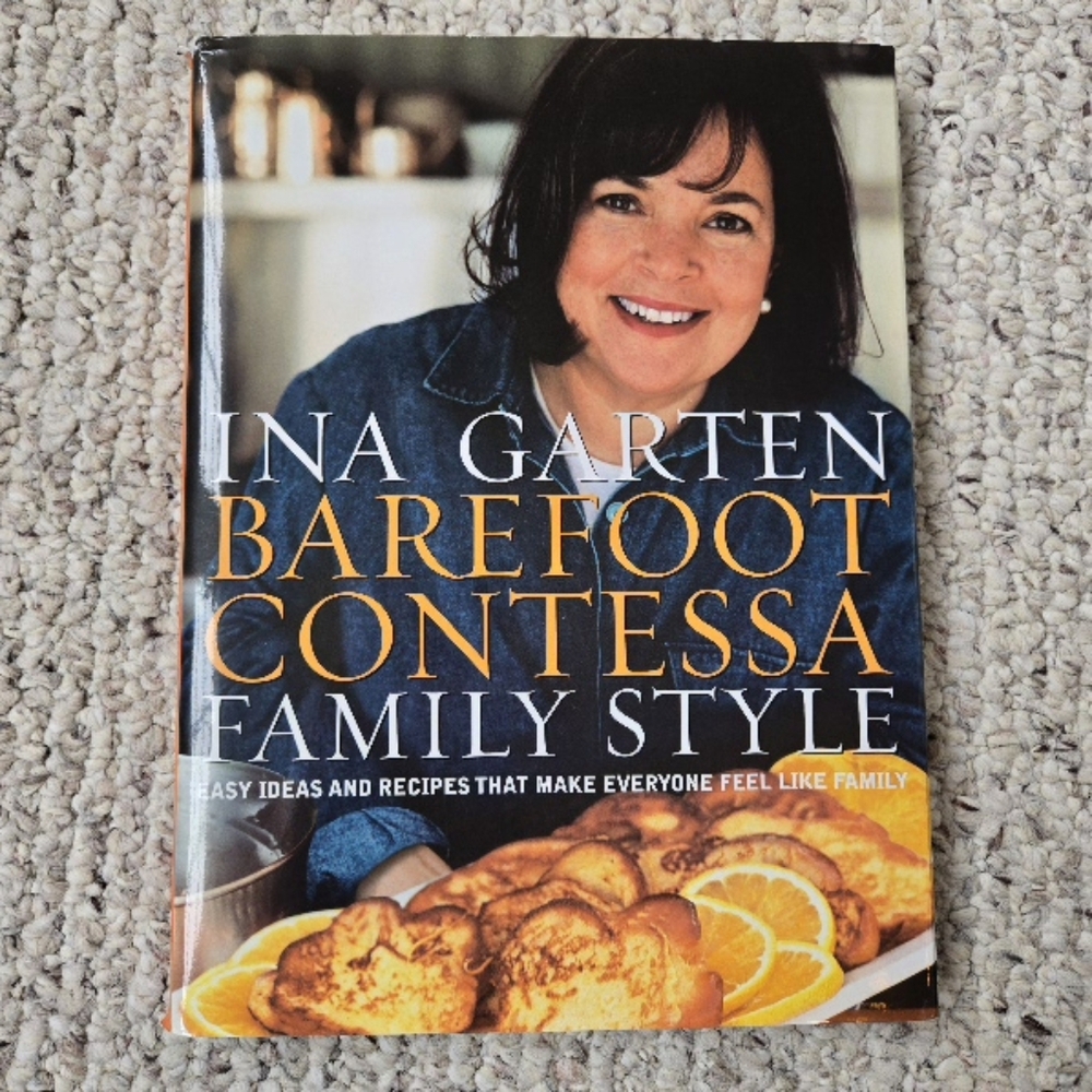 Ina Garten Barefoot Contessa - Family Style Cookbook